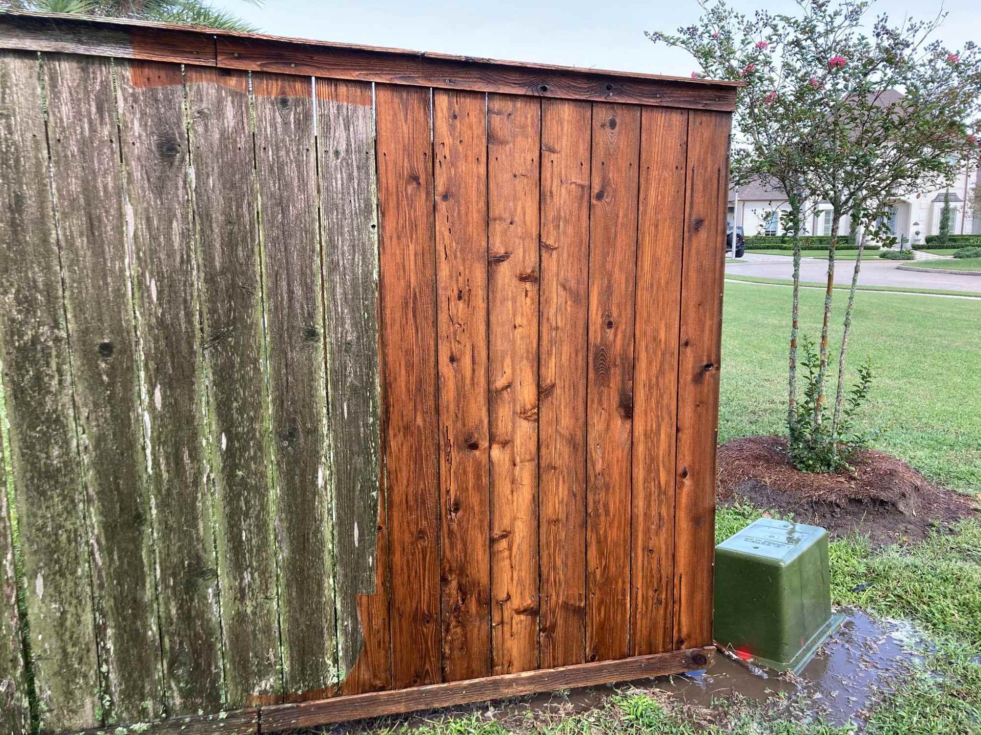 Deck & Fence Washing services